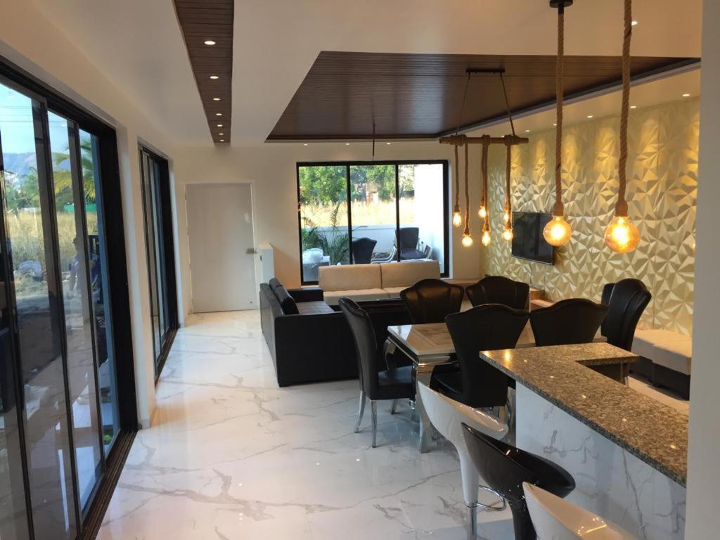 Platinum Villa 3Bhk Lonavala Kültér fotó